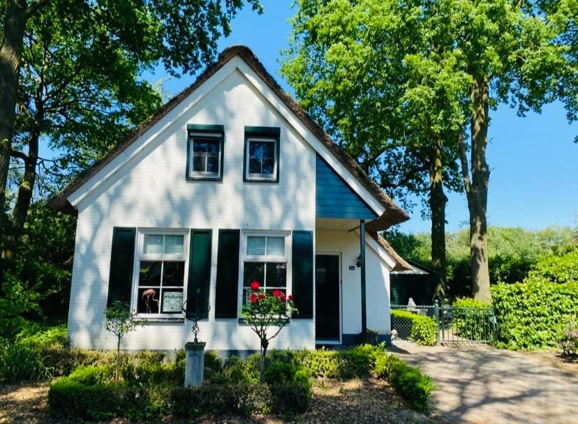Vakantiehuis Villa 56 Heel Bagian luar foto
